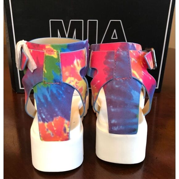 MIA - NWT - L Sz 8 "Madi" Tie-Dye Platform Sandal in Rainbow Colors & White Sole - Picture 8 of 13